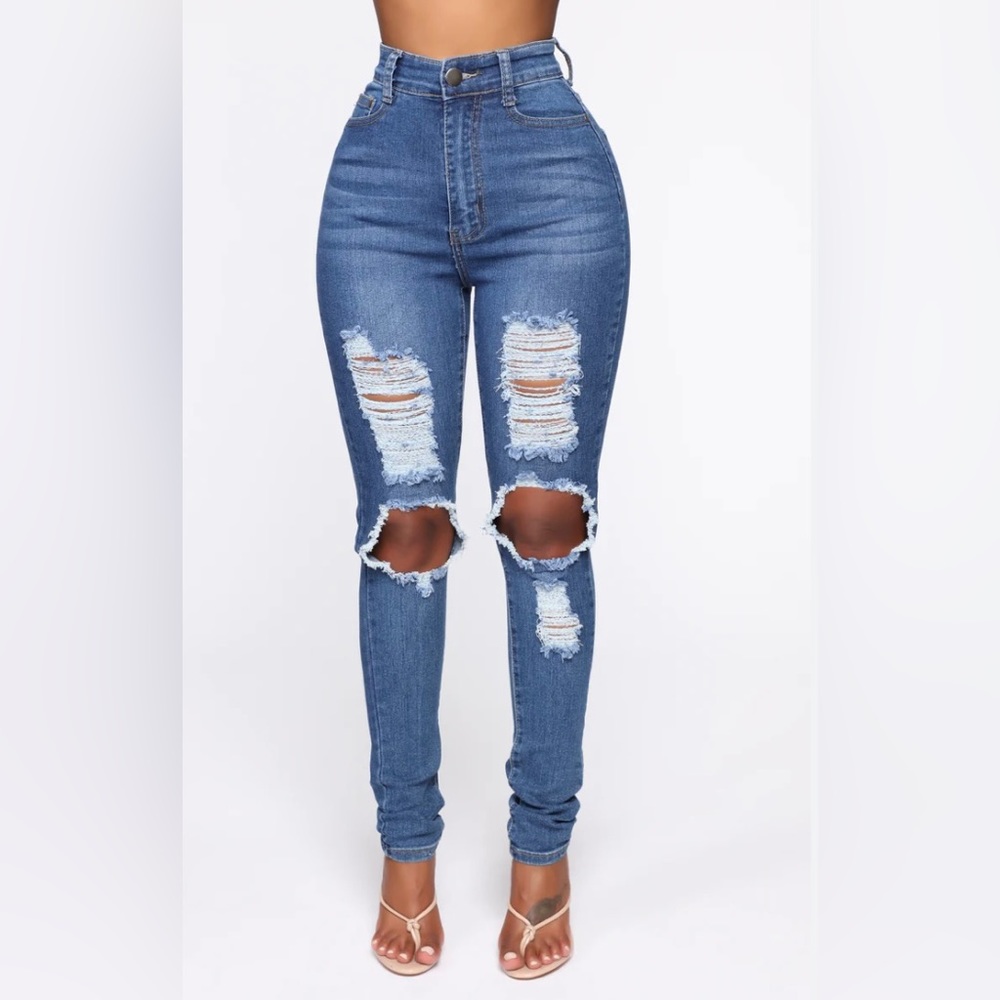 “C Pink Jeans”